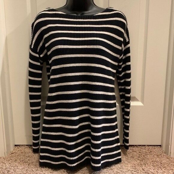Old Navy Black and White Stripe Sweater - Picture 1 of 3